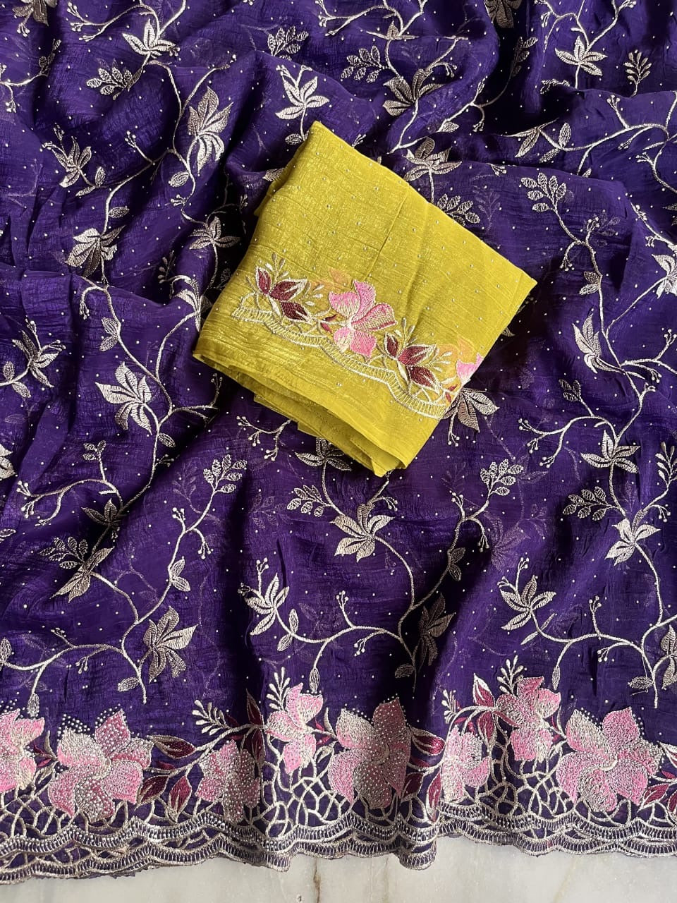 Crush fabric saree