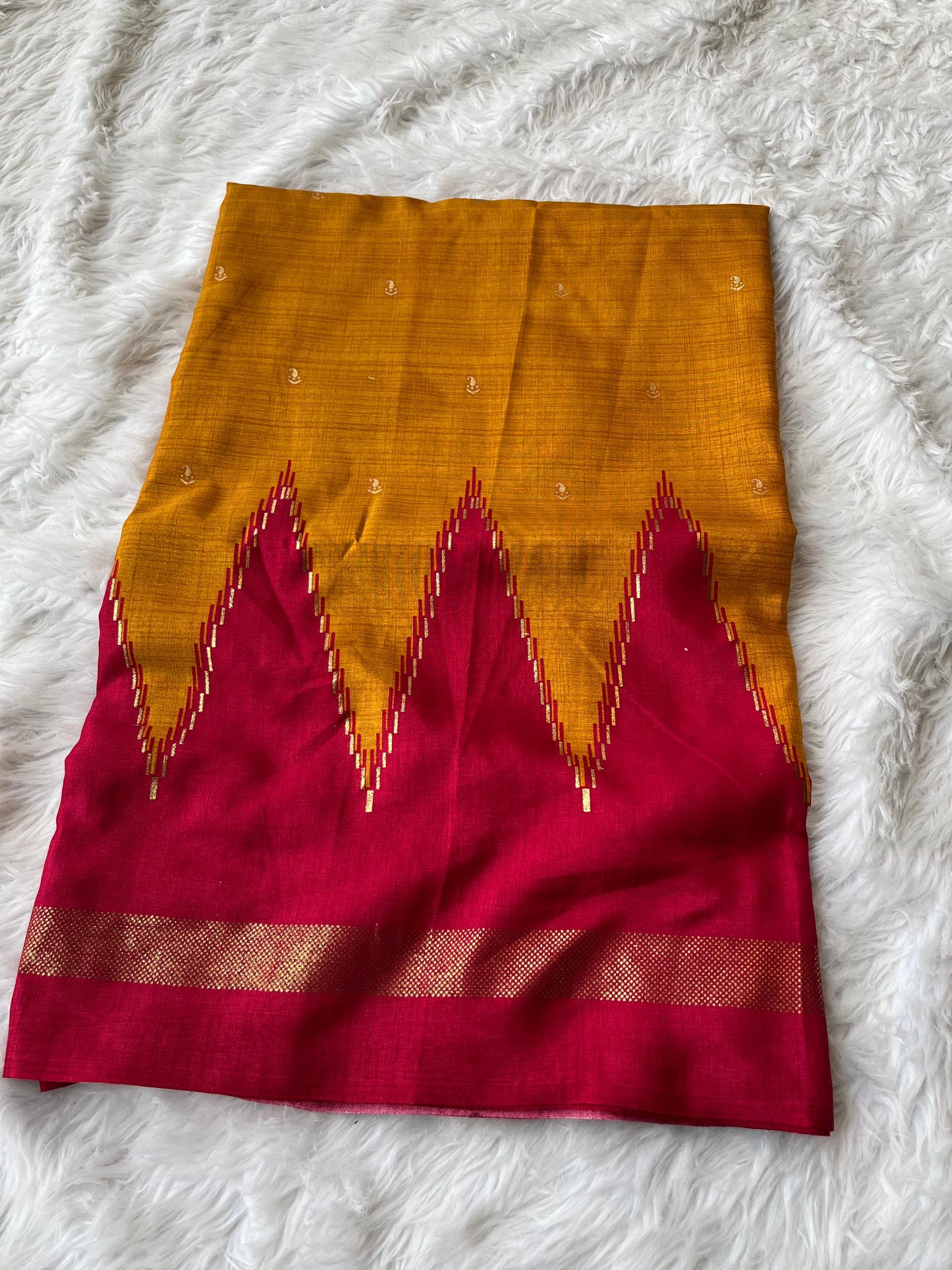 Dupion crepe silk saree