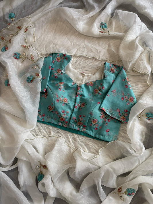 Premium soft Crunchy Crush Tissue Saree