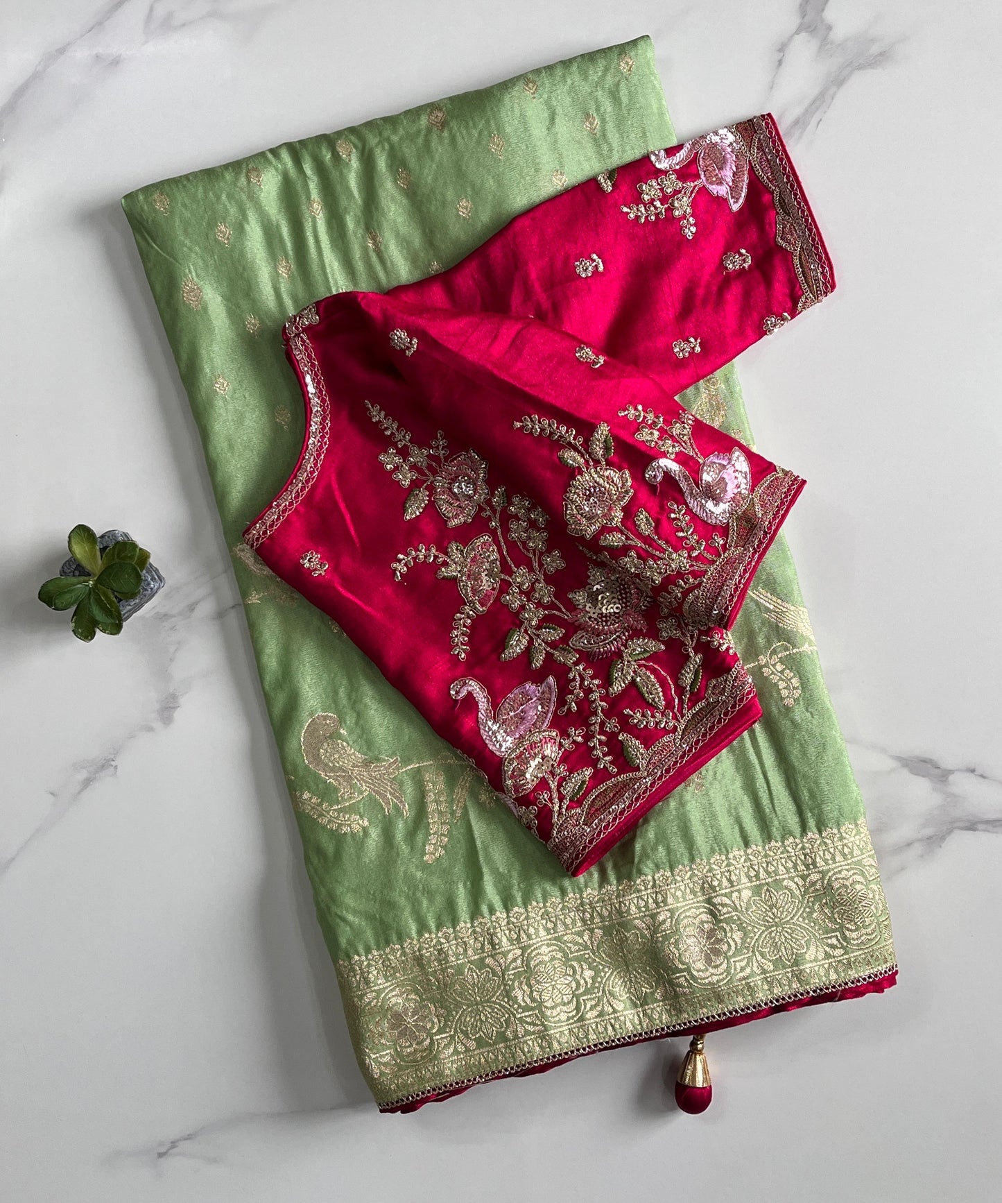 Banarasi pattu saree