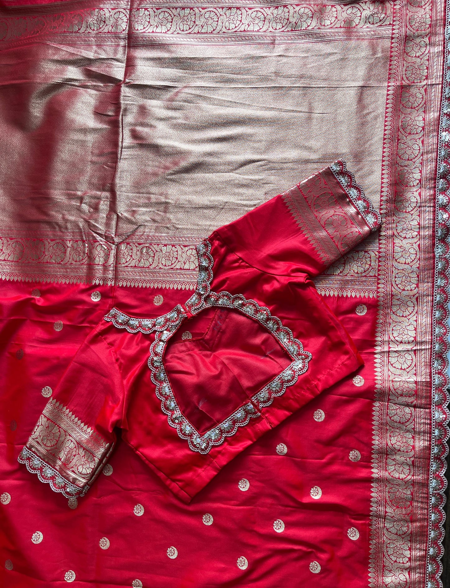 Banarasi pattu saree