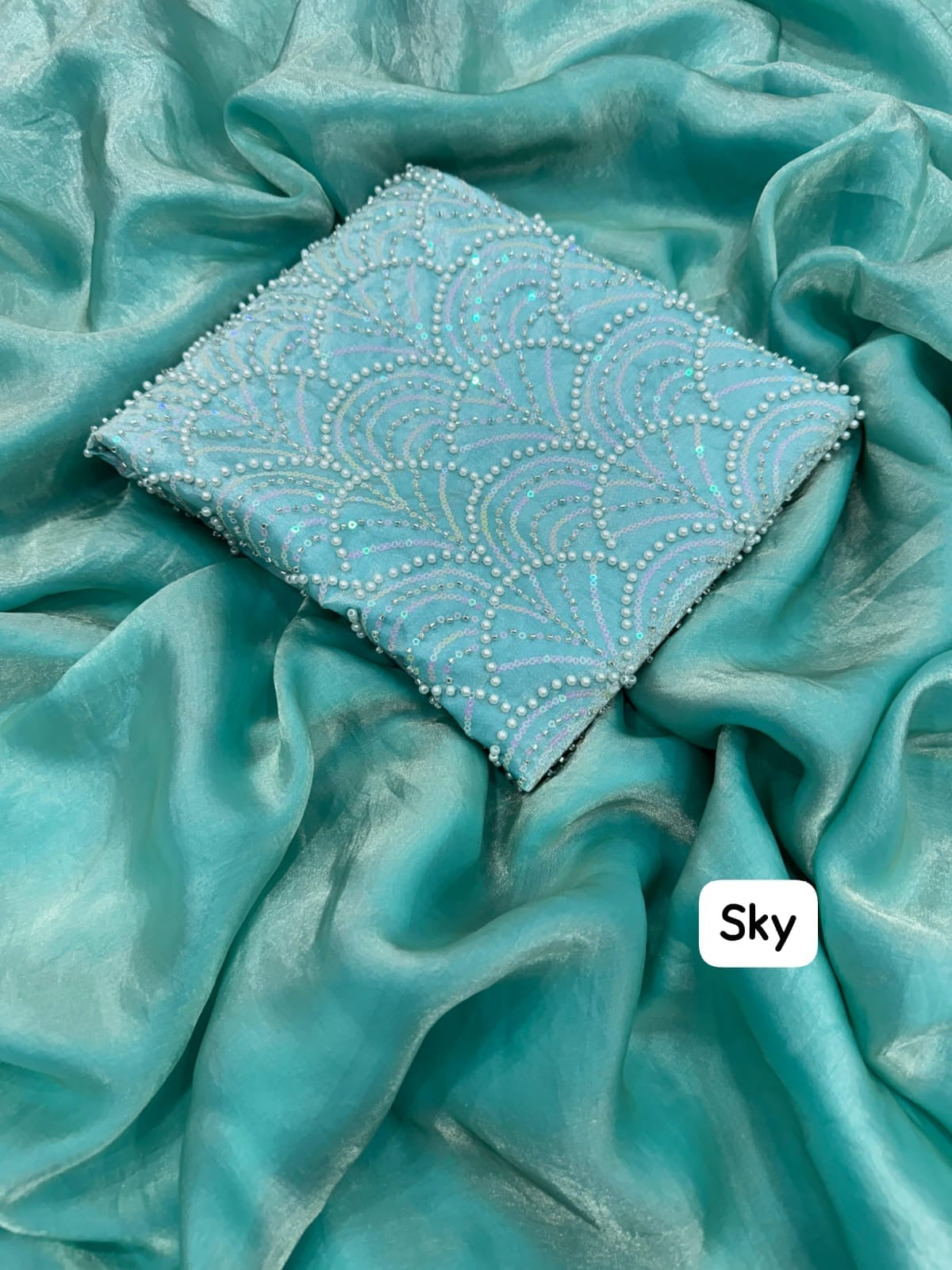 Space soft silk saree