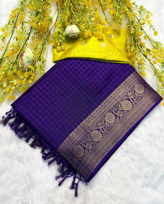 Dola silk saree