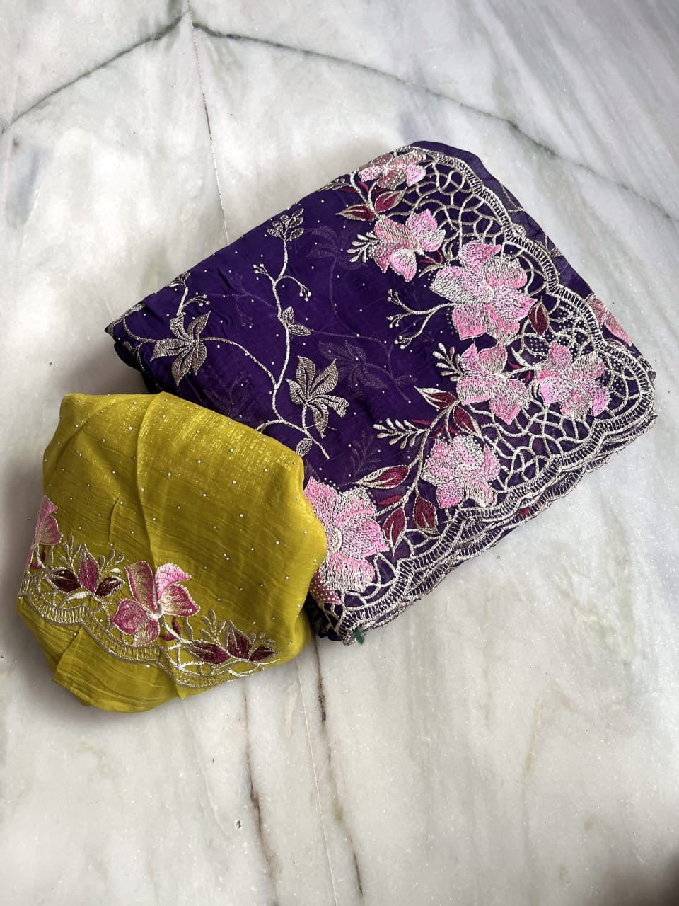 Crush fabric saree