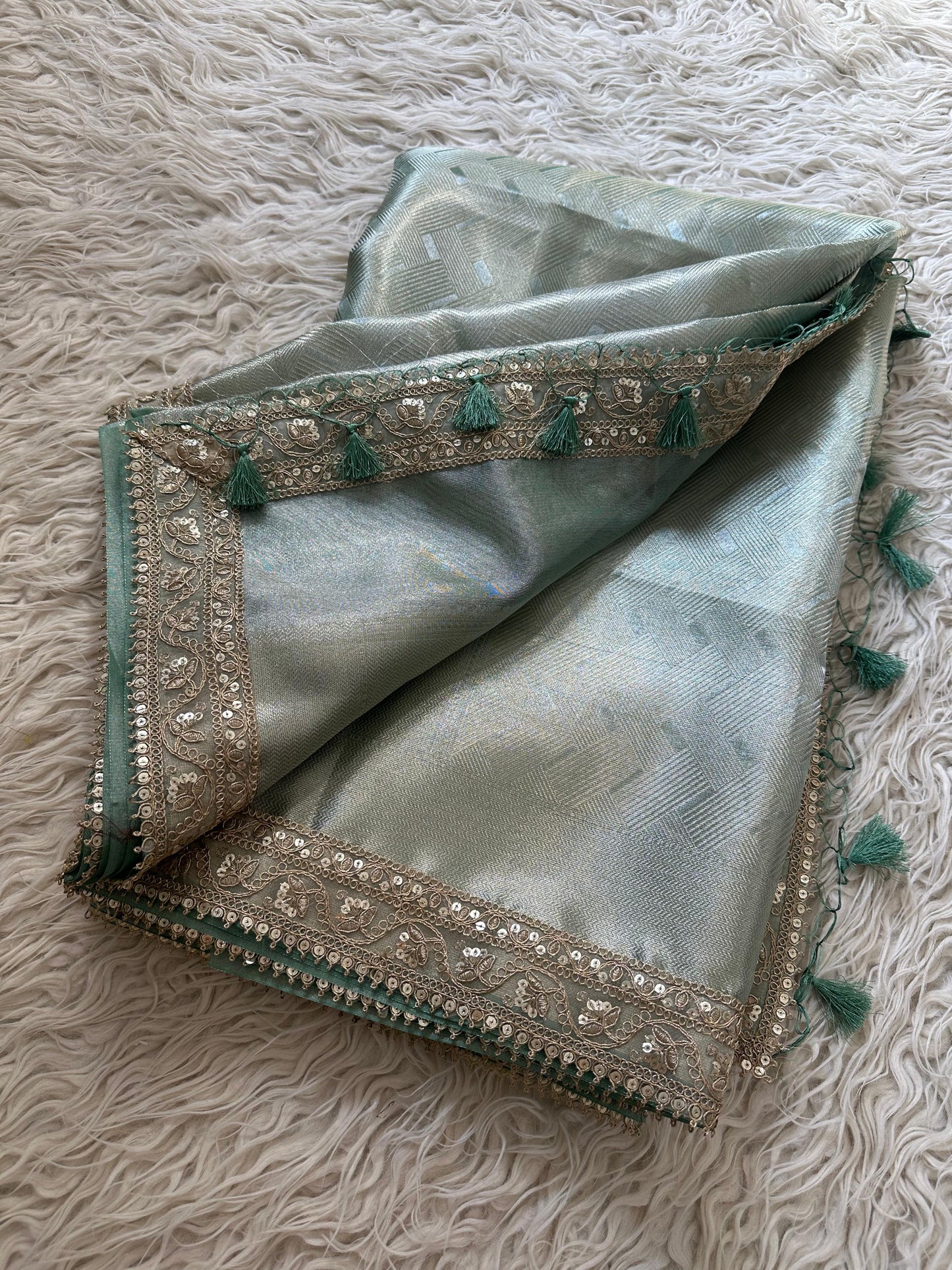 kanjivaram brocade tissue saree