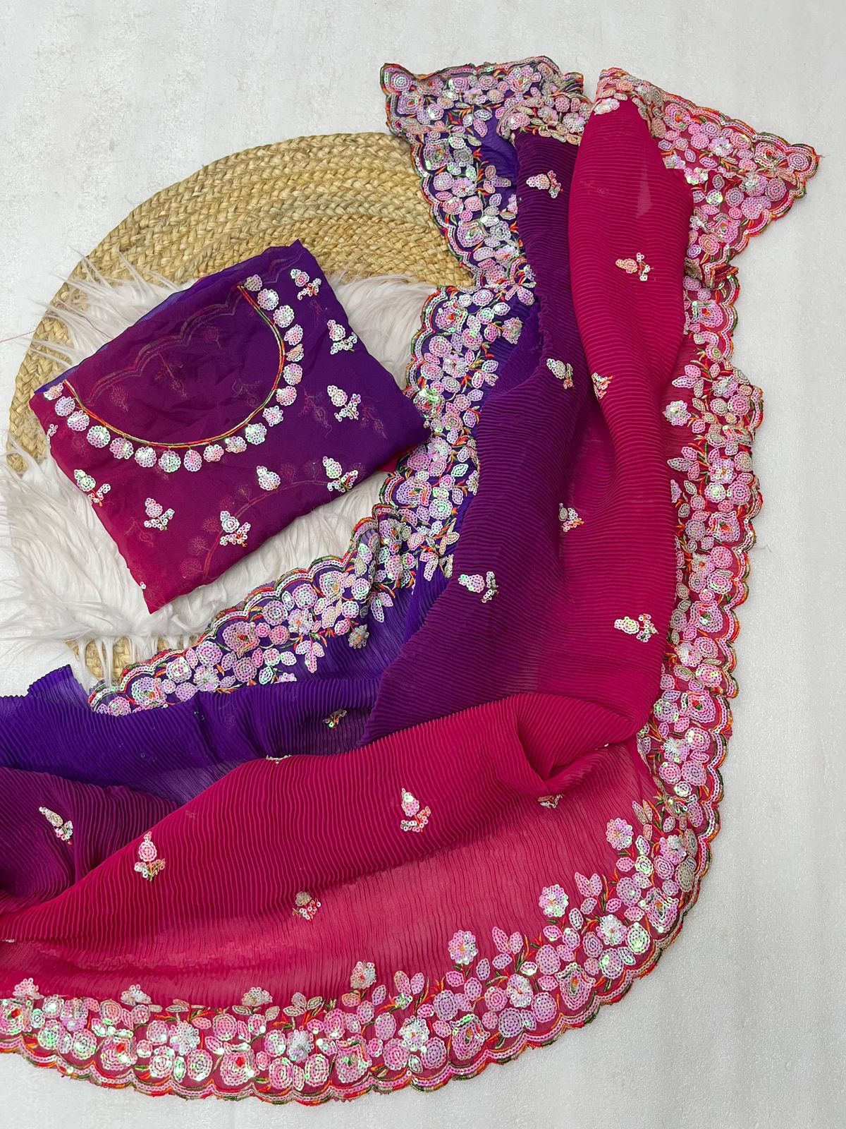 Pure Georgette Crushed Fabric Saree