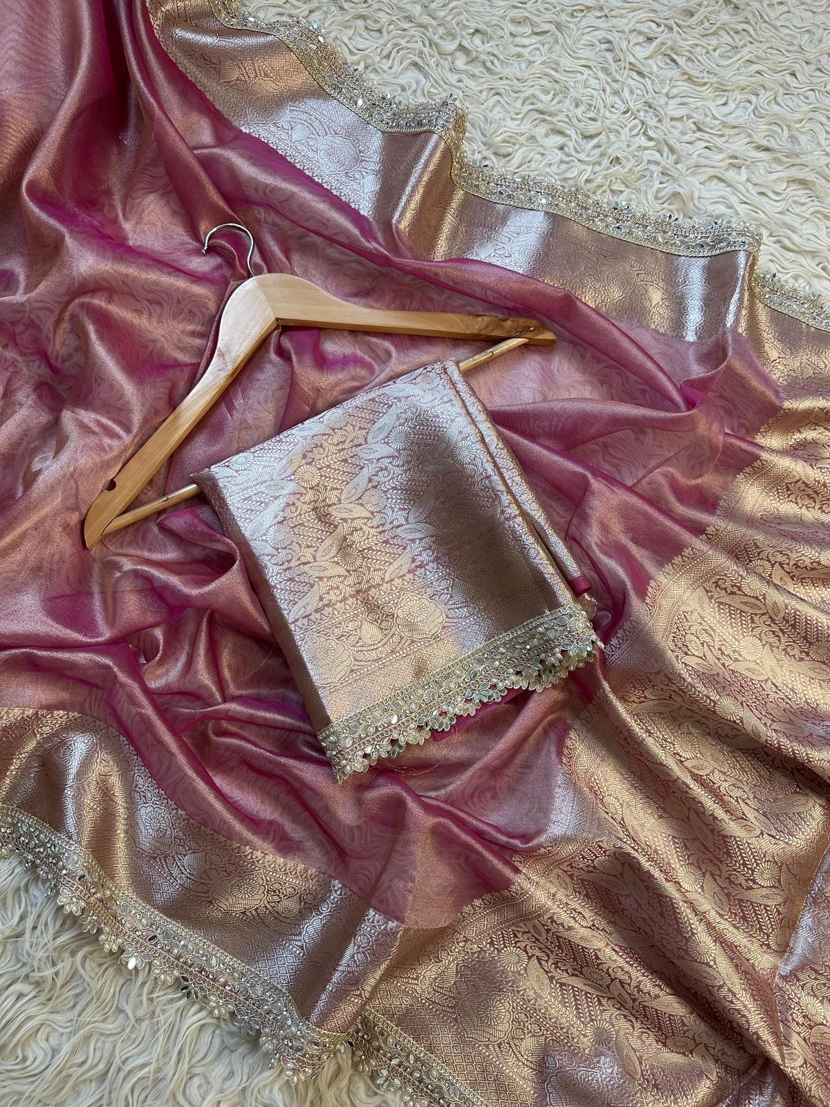 Banarasi Maharani Tissue in Daimond Avtar Saree
