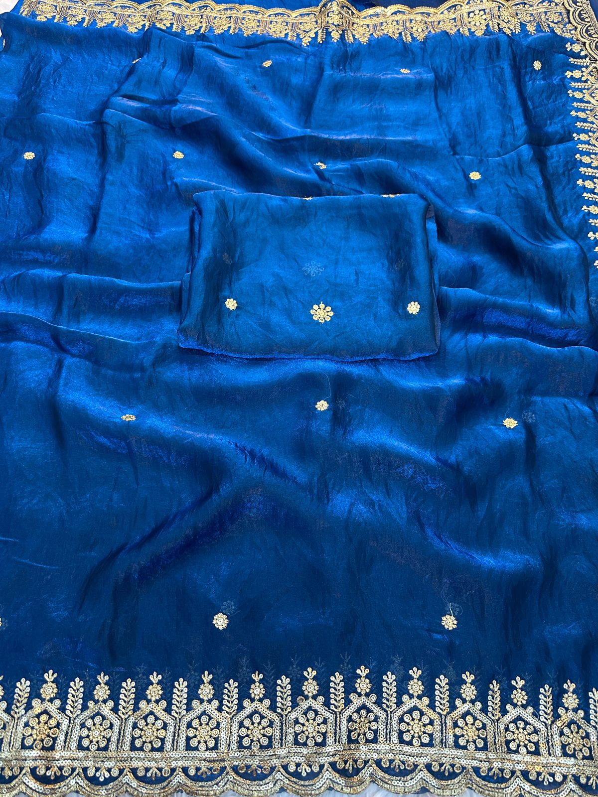 Soft Shiny Pixel Crushed Space Silk