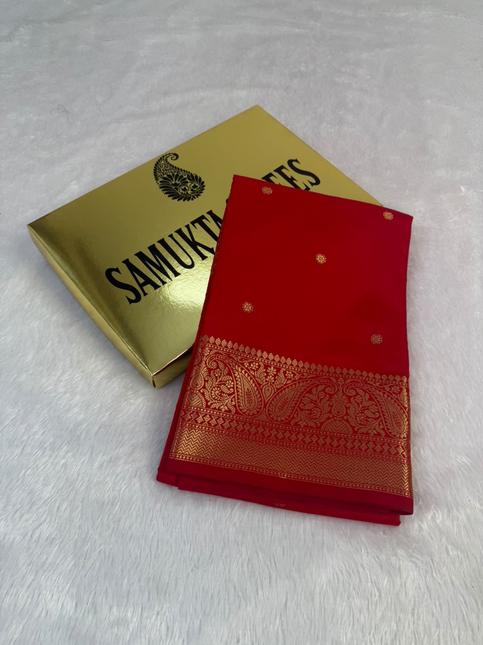 Premium Tapeta Silk saree