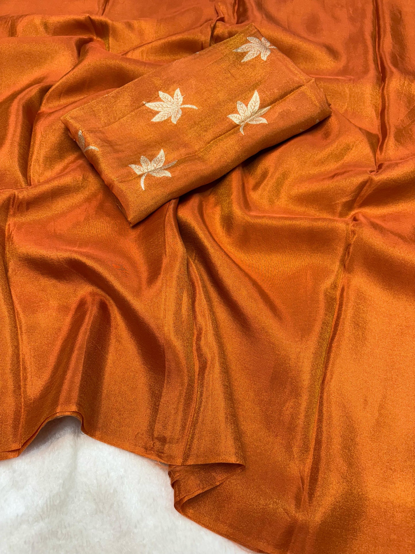 Viscose tissue saree