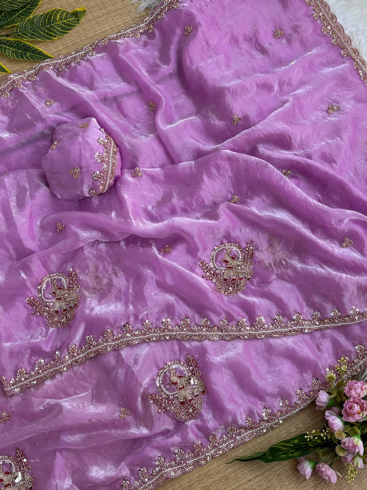 Very soft elegant nd rich look sartin saree