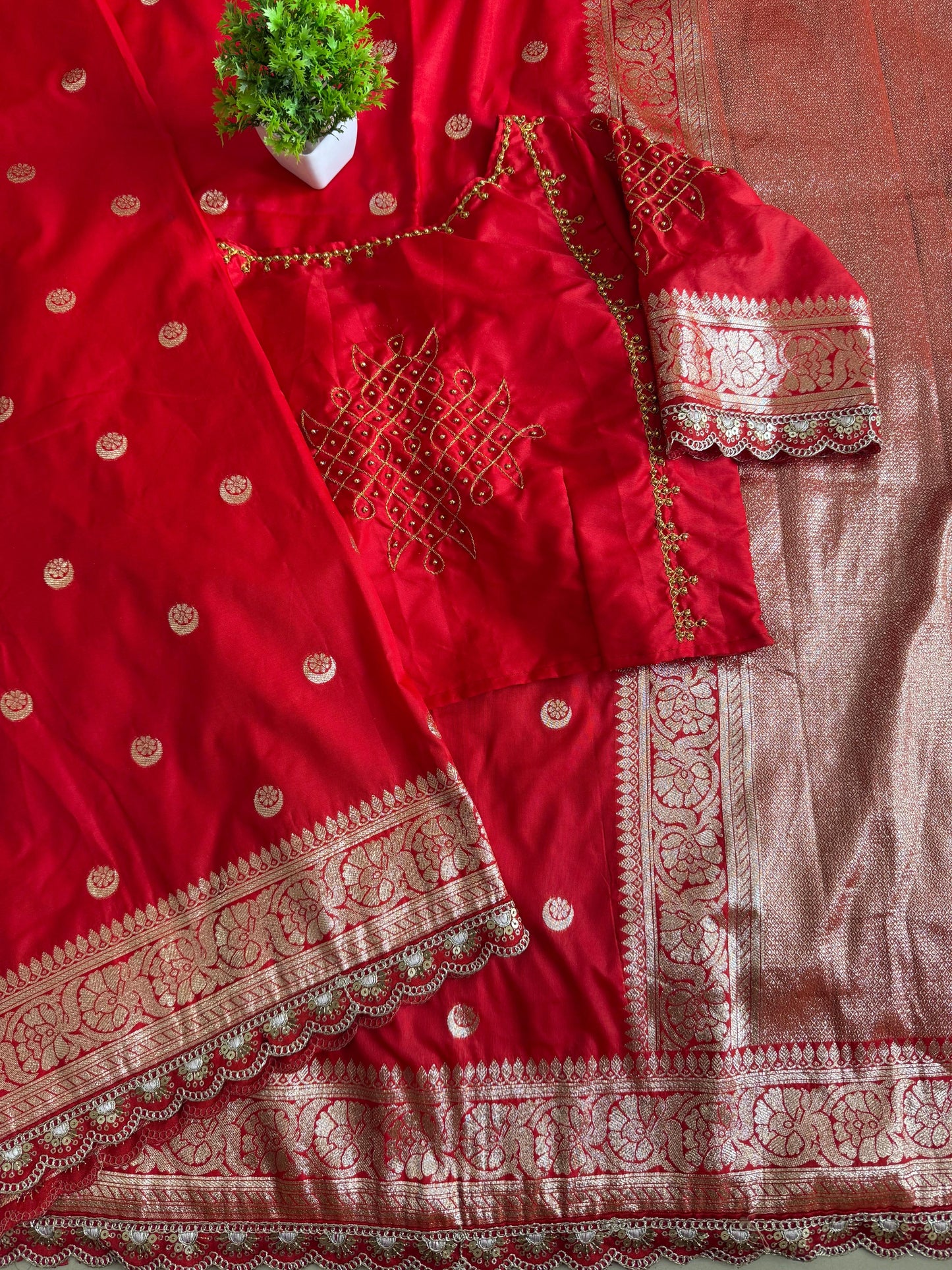 Premium Banarasi Pattu saree