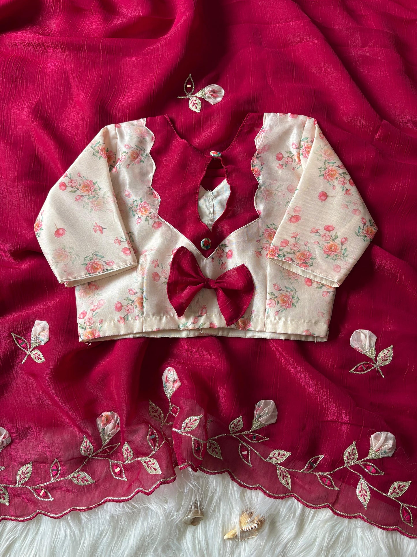 Premium soft Crunchy Crush Tissue Saree