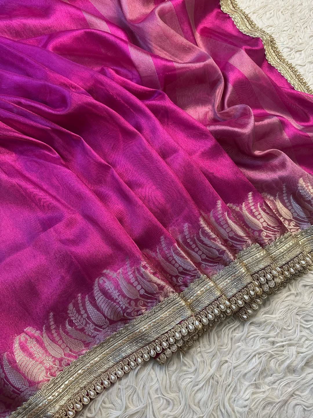 Banarasi Tissue Mirchi Border Soft saree