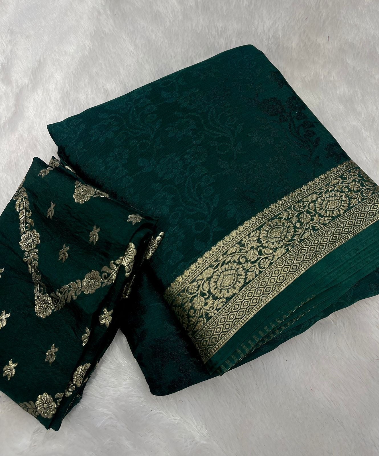 Viscose Chinon  saree