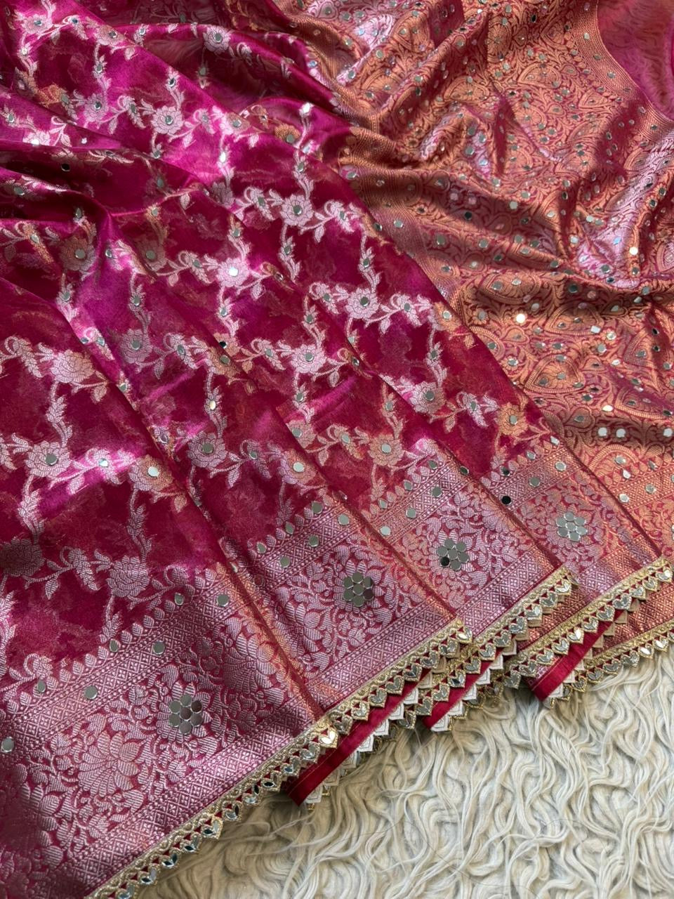 Banarasi maharani tissue in daimond avtar