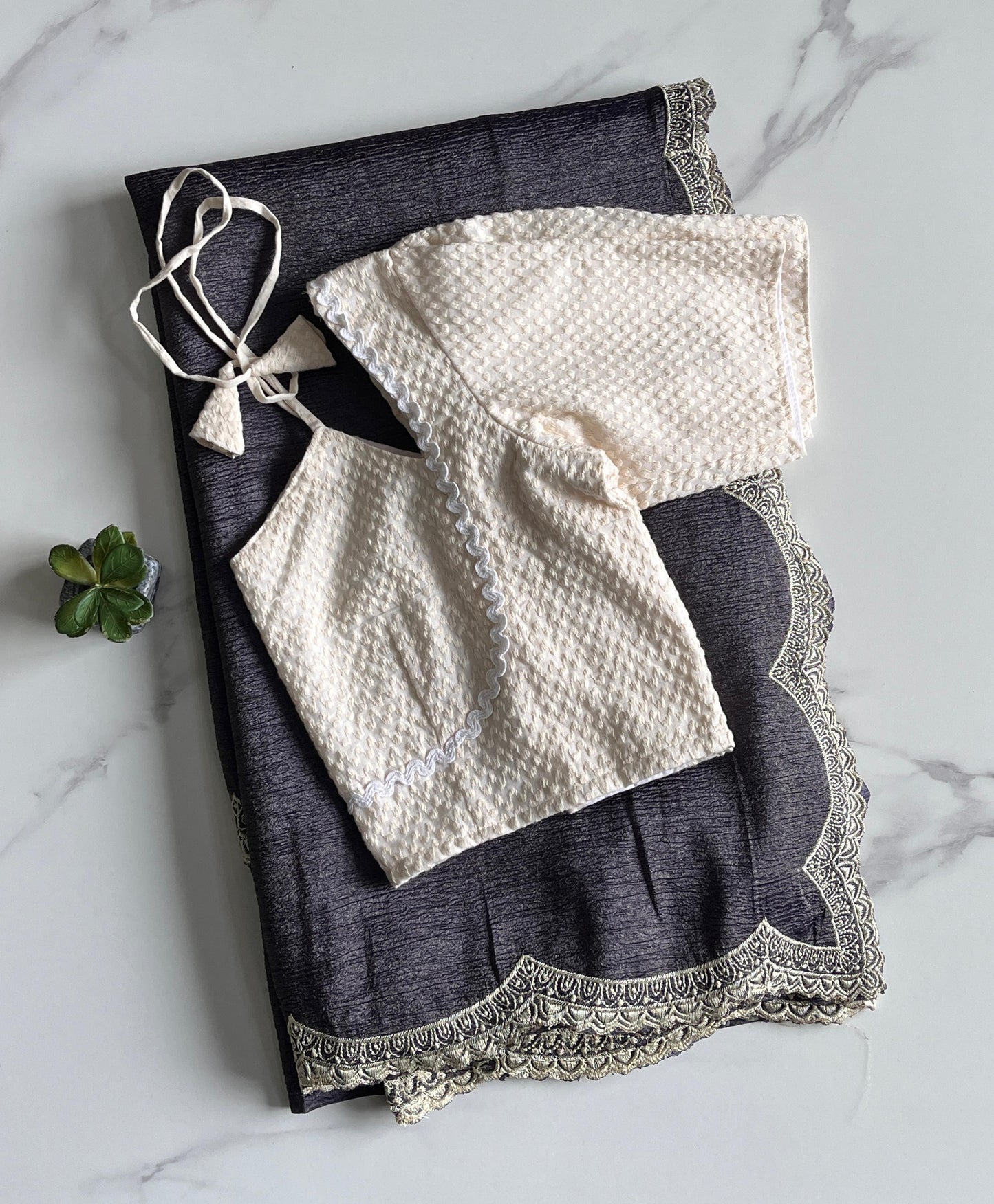 Crunchy crush saree