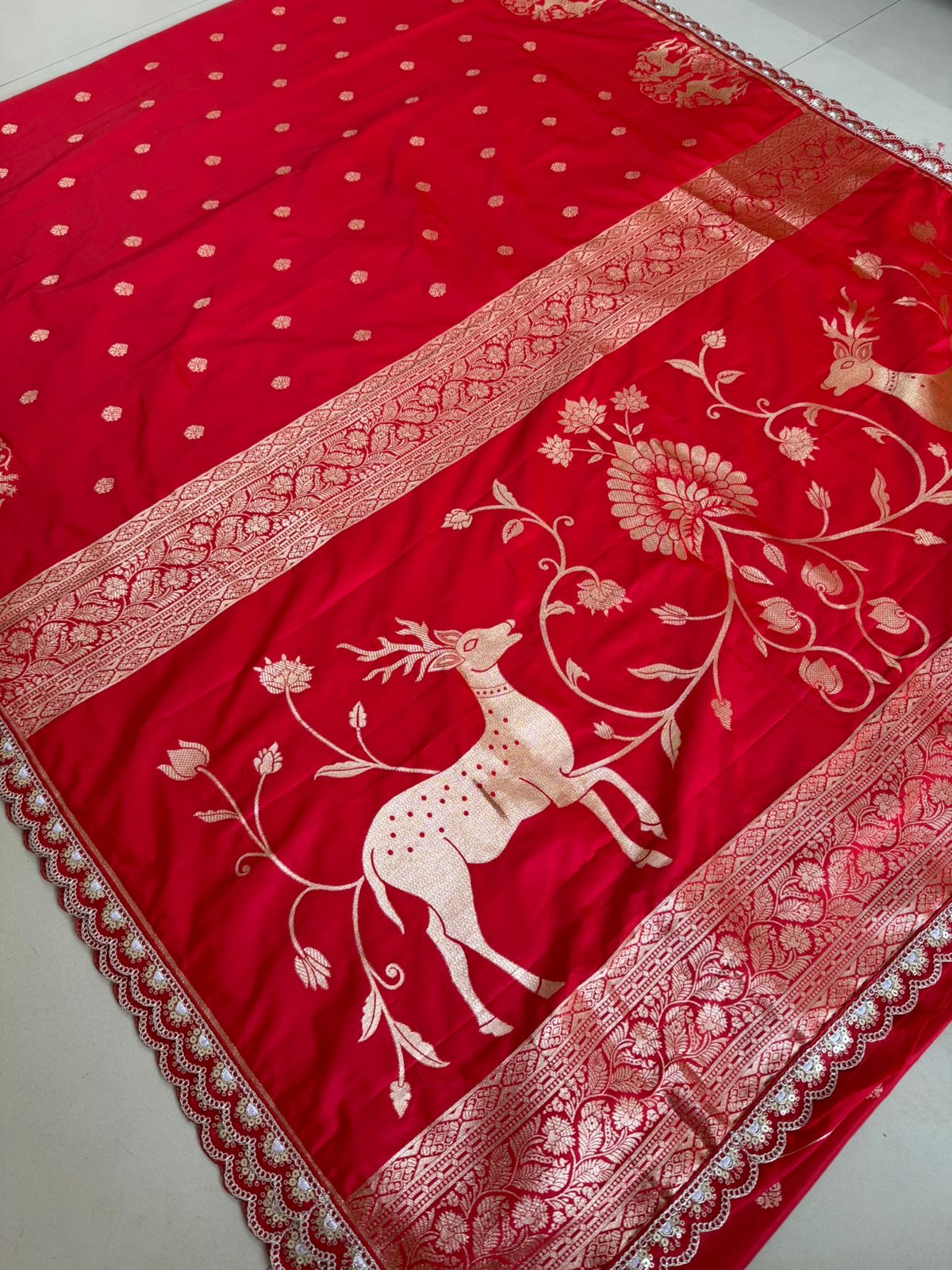 Premium Banarasi Pattu saree