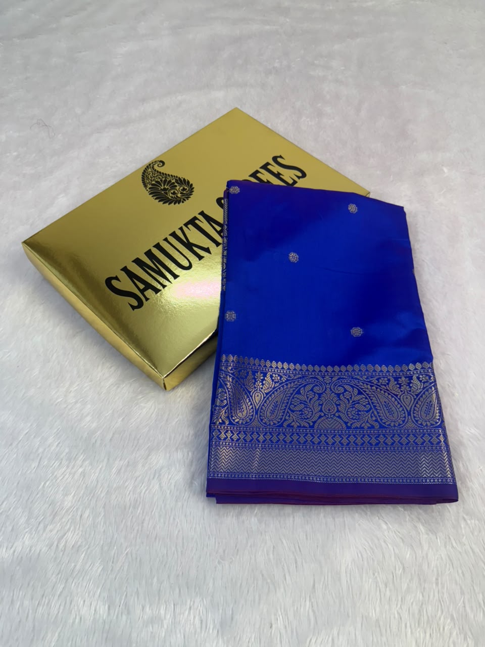 Premium Tapeta Silk saree
