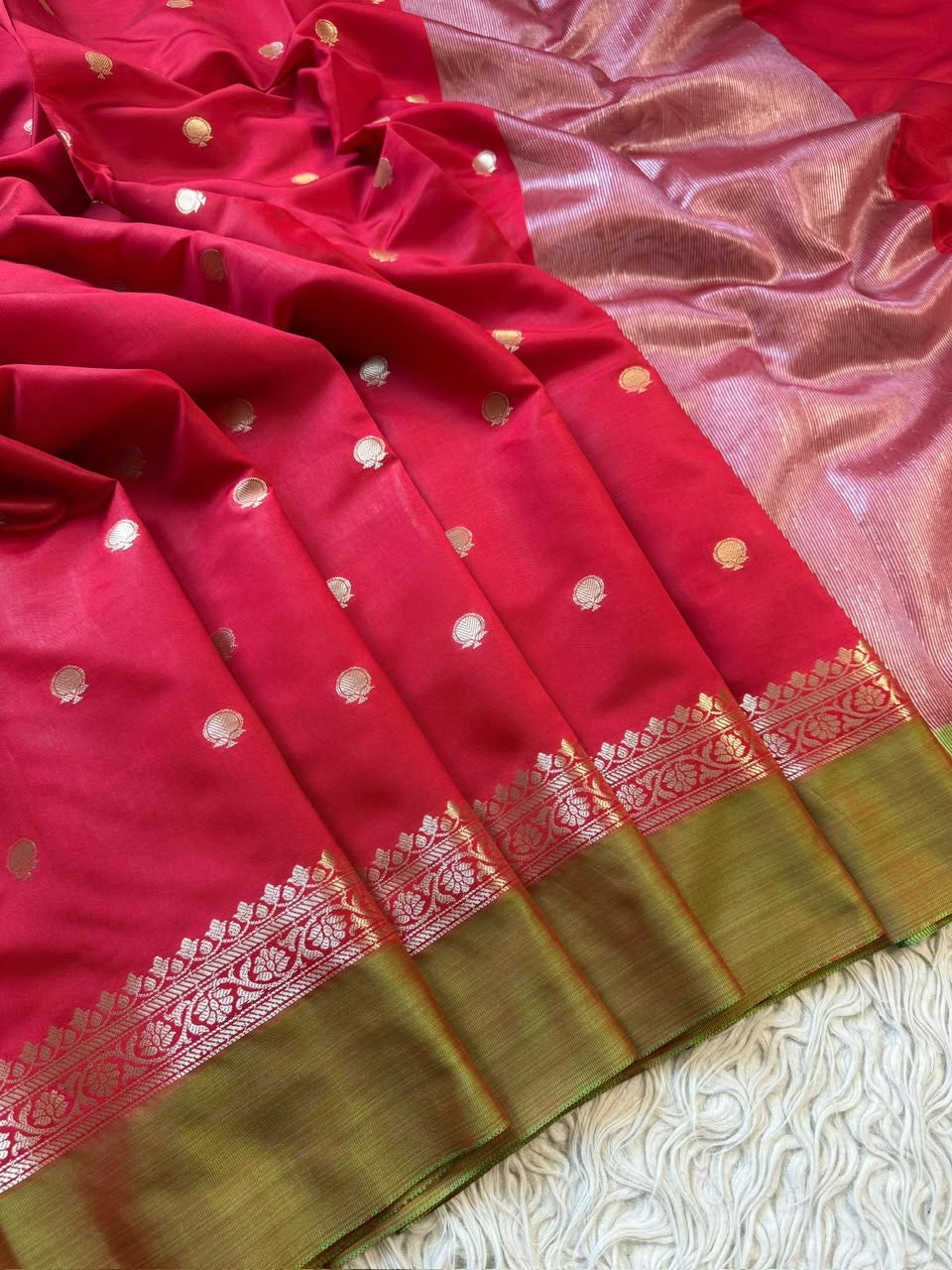 Banarasi semi katan soft zari