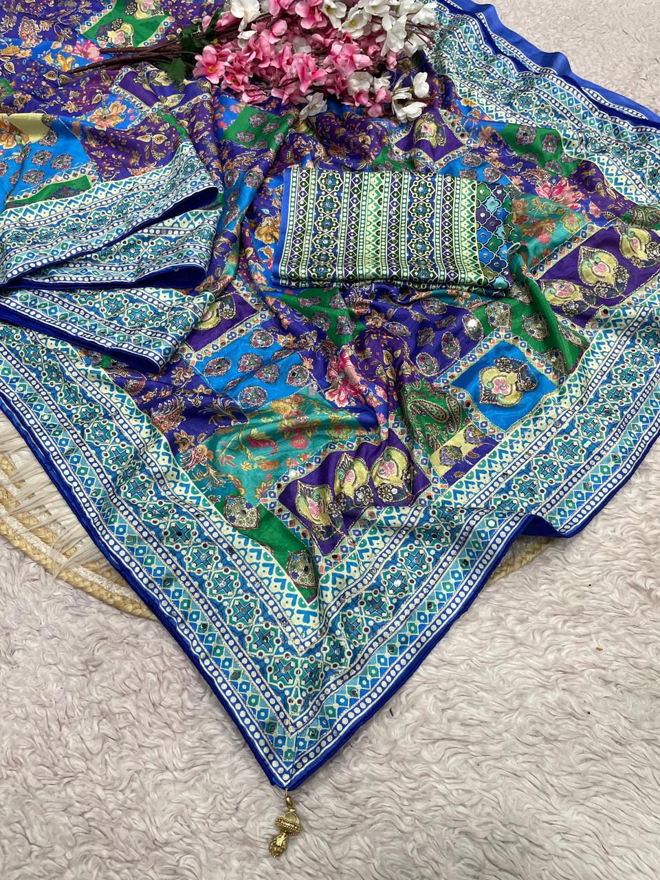 Soft Chinnon with beautiful print saree