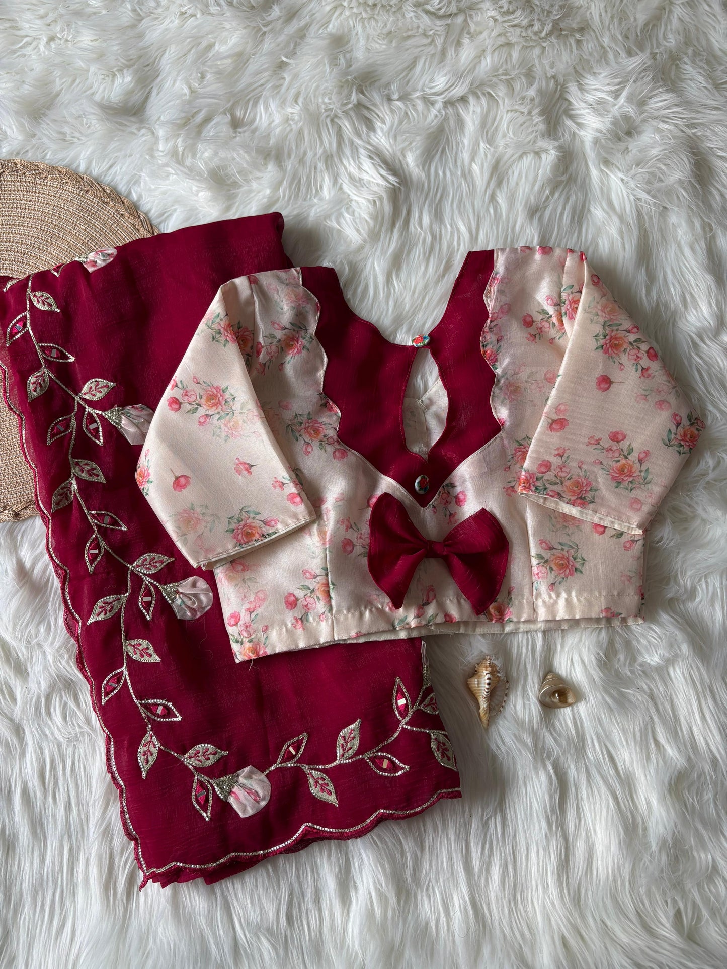 Premium soft Crunchy Crush Tissue Saree