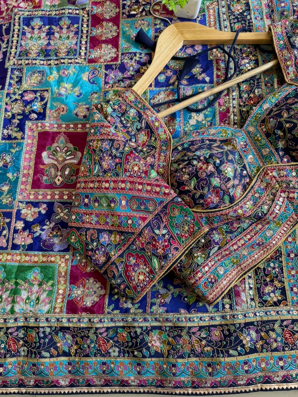 Pure Viscose Saree