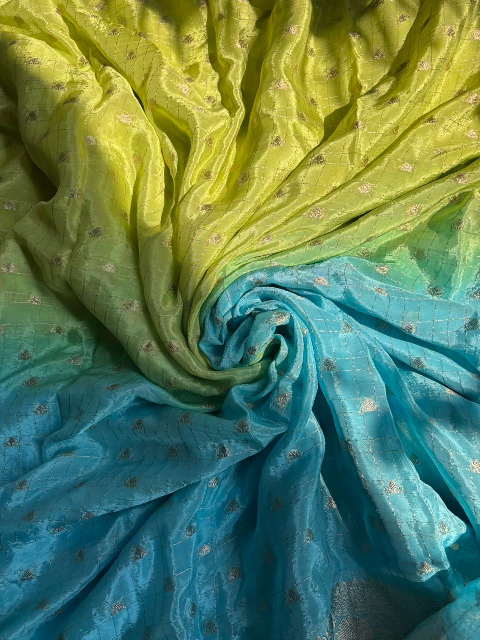 Viscose chinnon saree