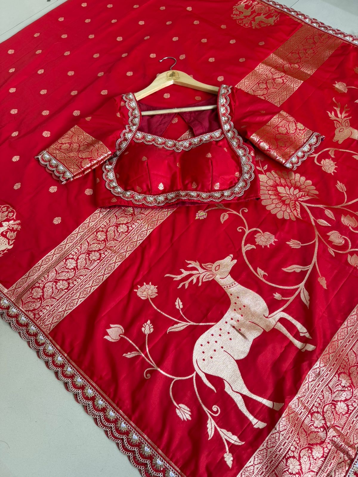 Premium Banarasi Pattu saree