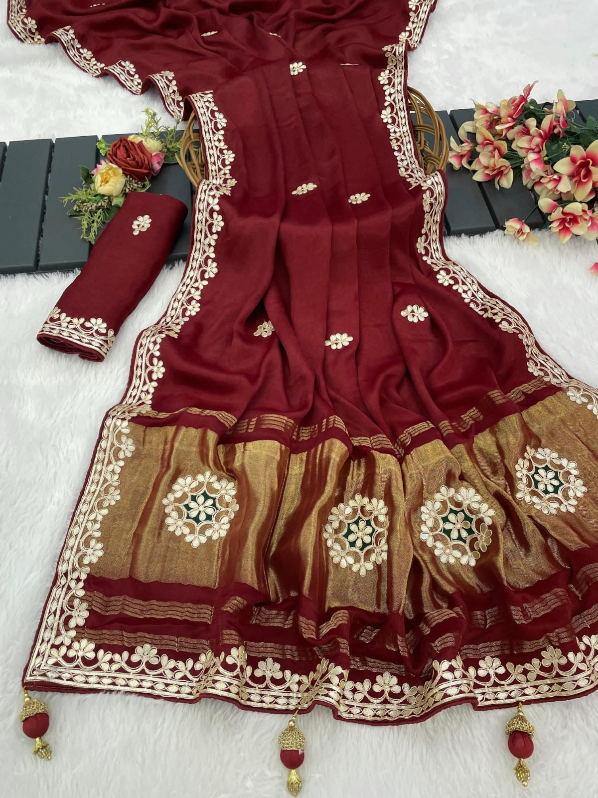 Bandhej Saree(Gala Pallu)