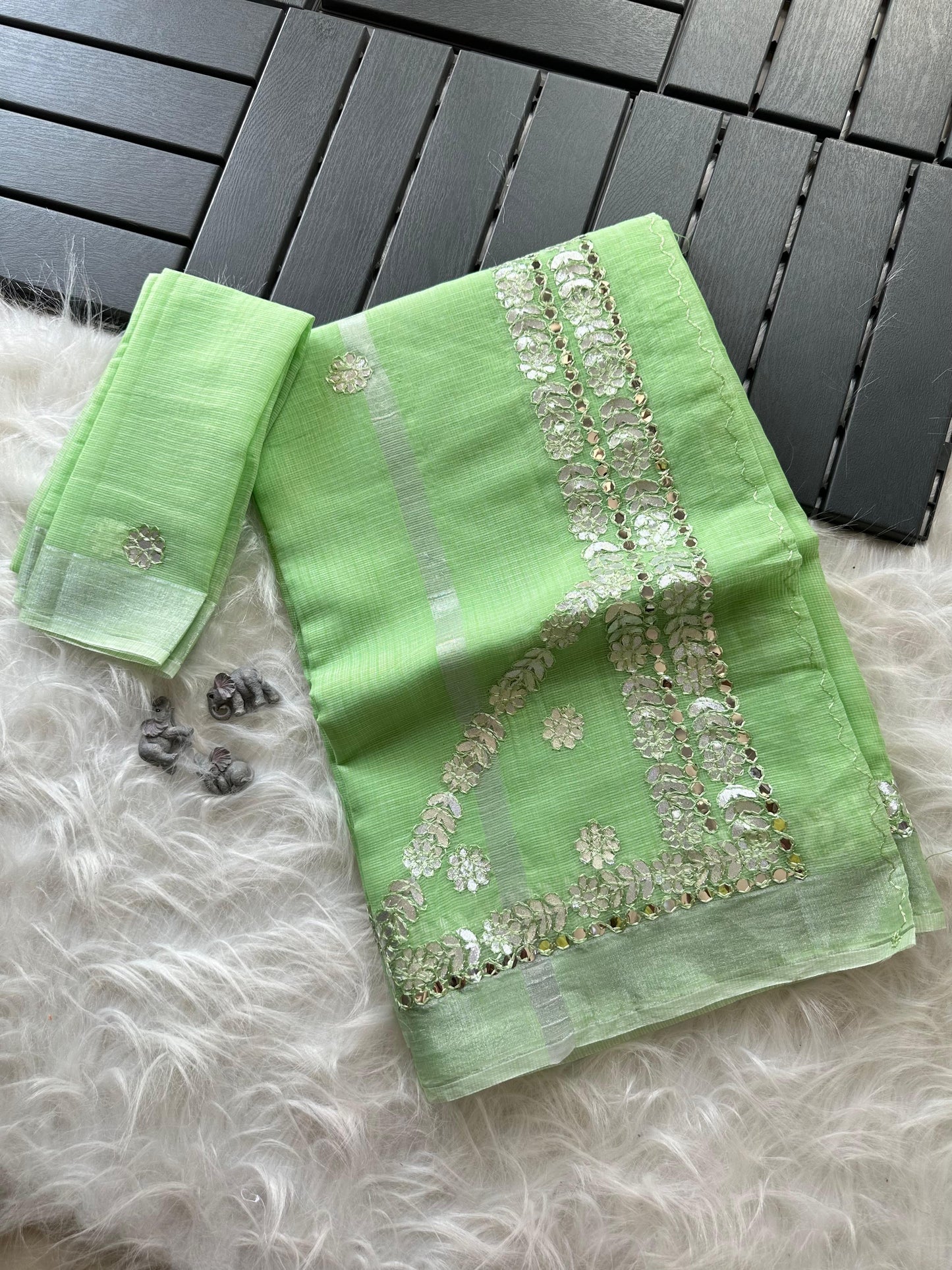 Kota doriya gota work design saree