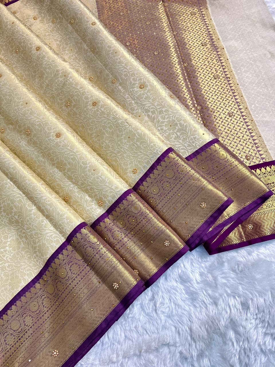 banarasi tissue saree