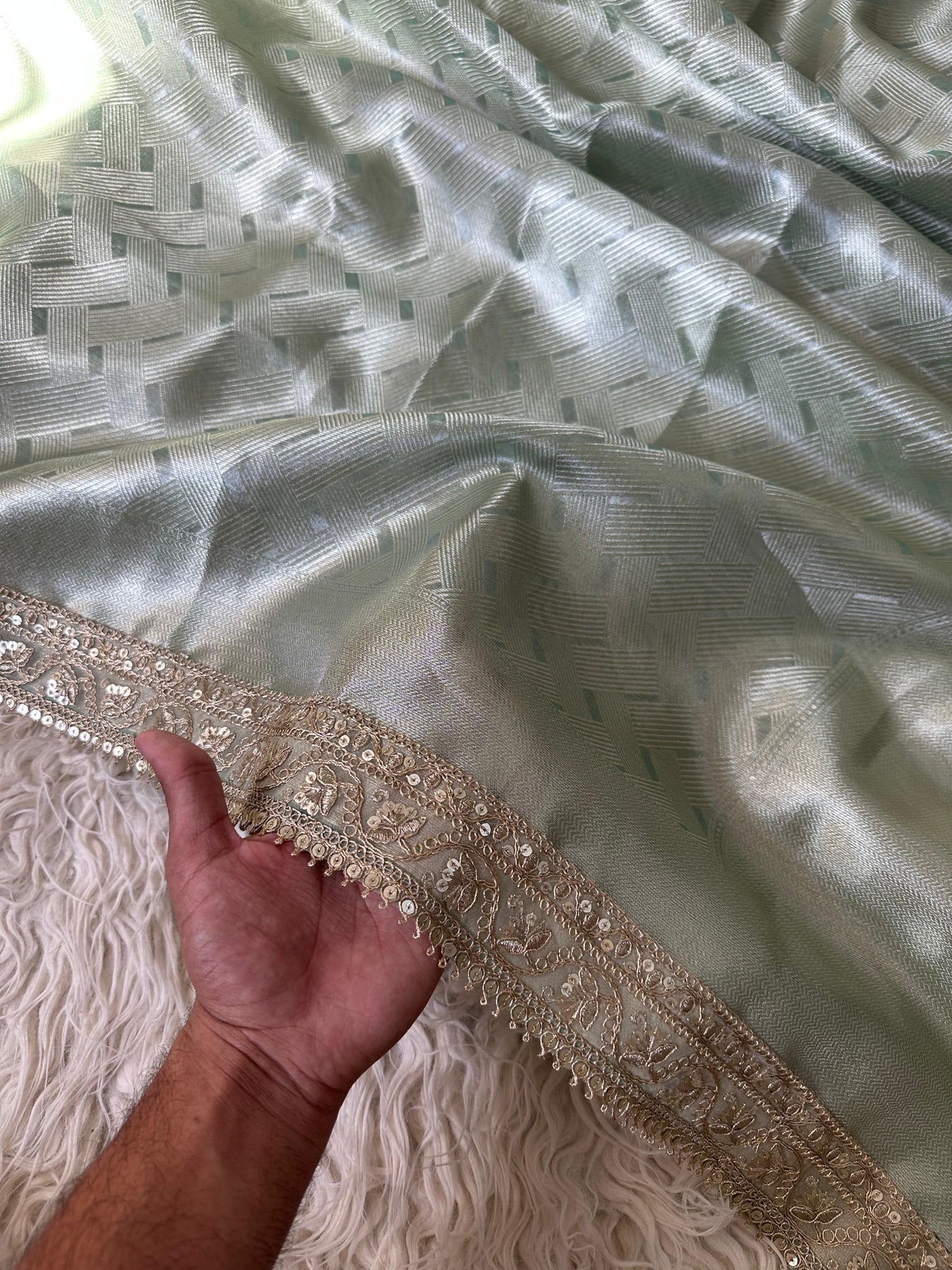 kanjivaram brocade tissue saree