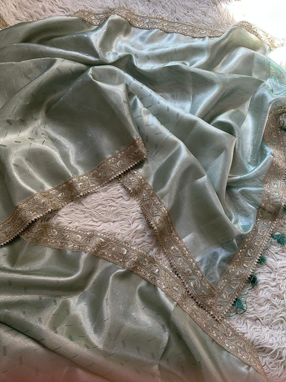 kanjivaram brocade tissue saree