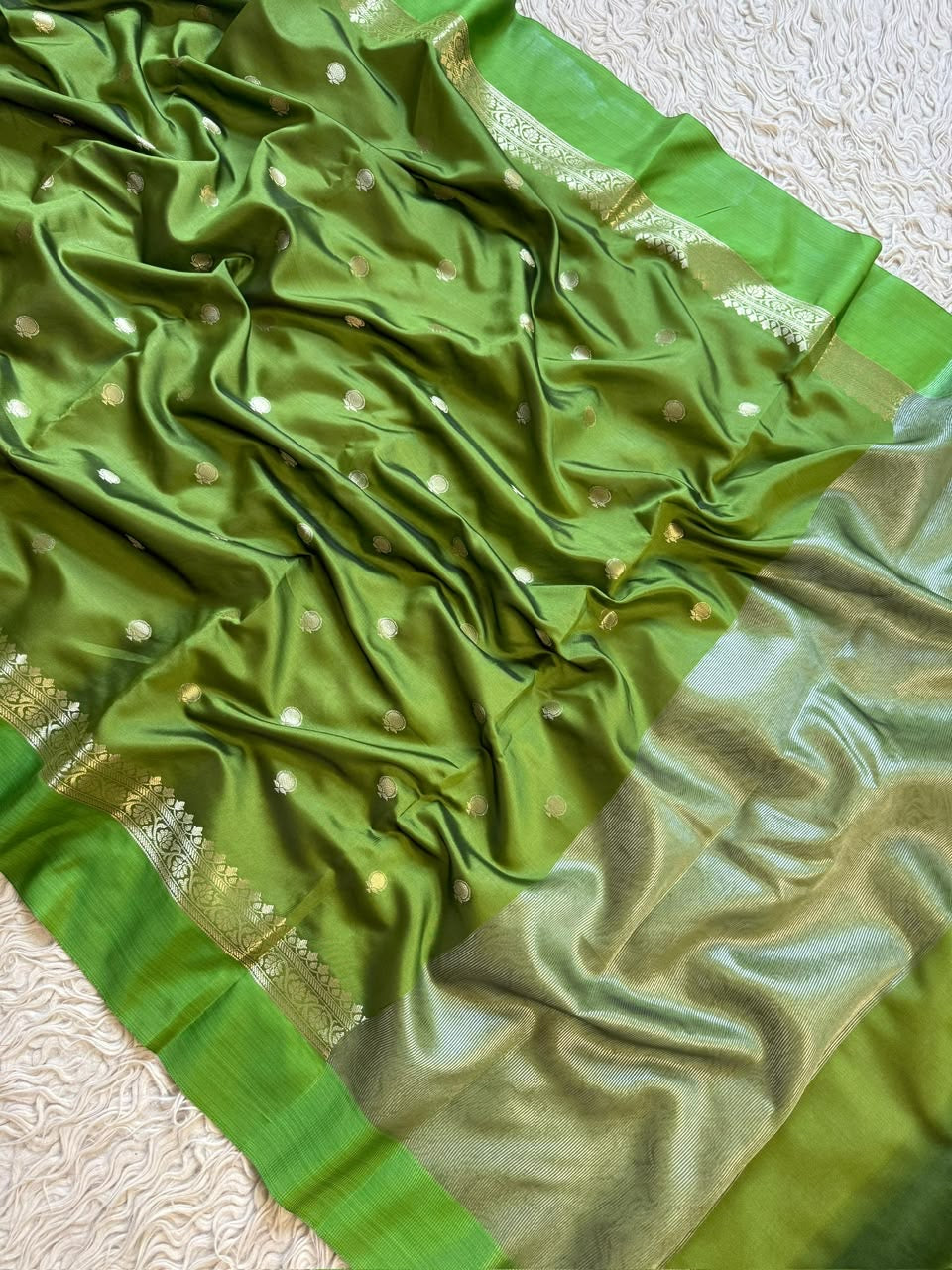 Banarasi semi katan soft zari