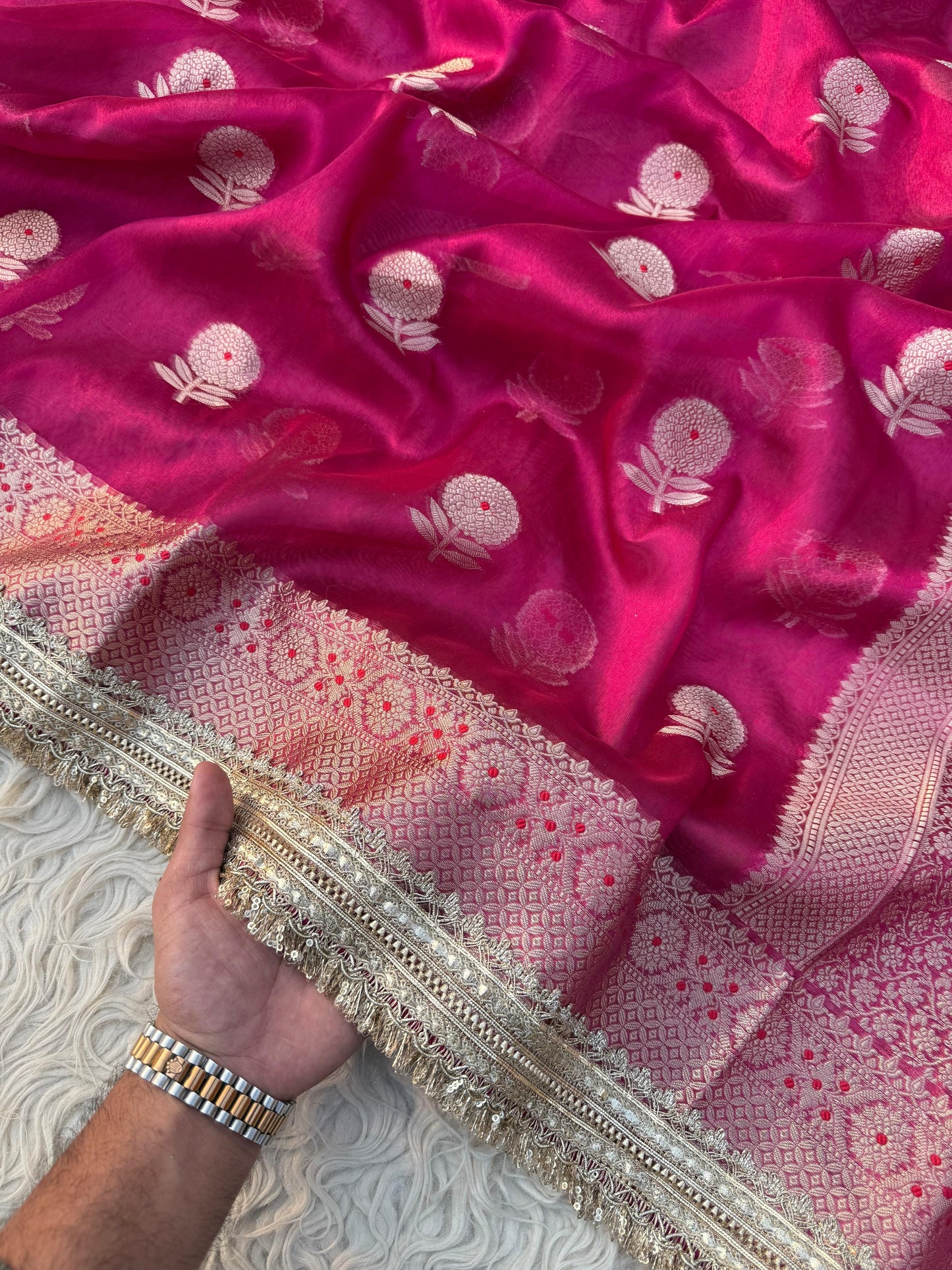 soft tissue saree