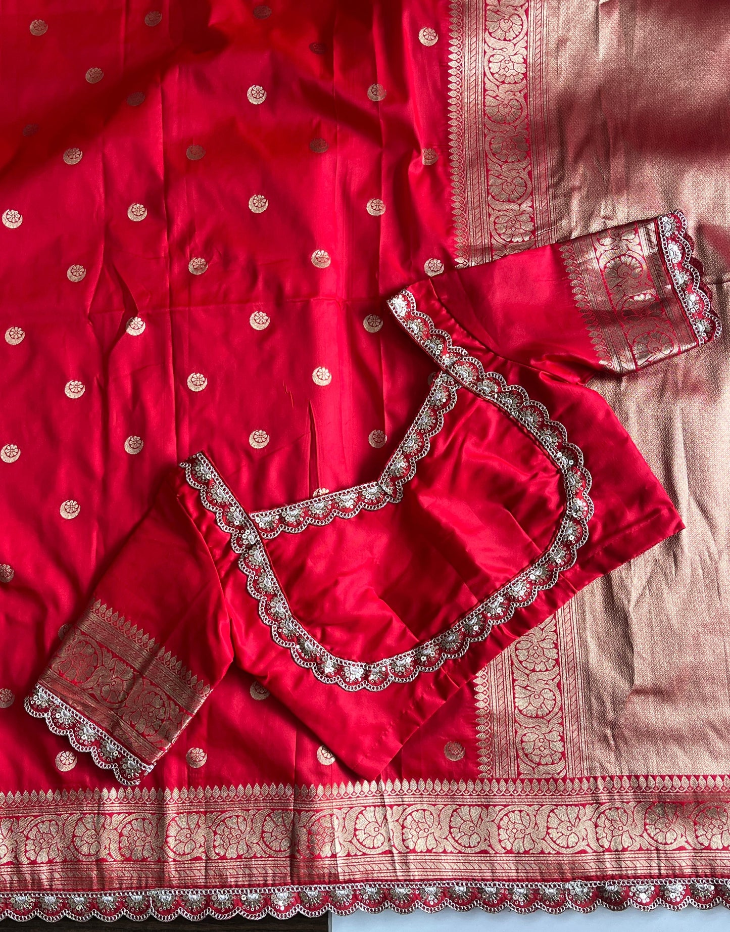 Banarasi pattu saree