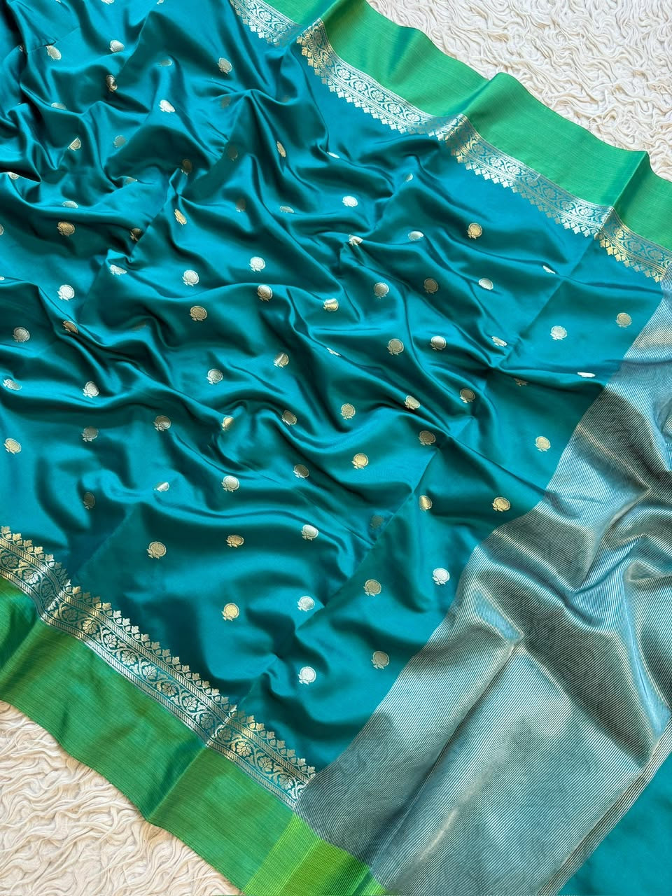 Banarasi semi katan soft zari