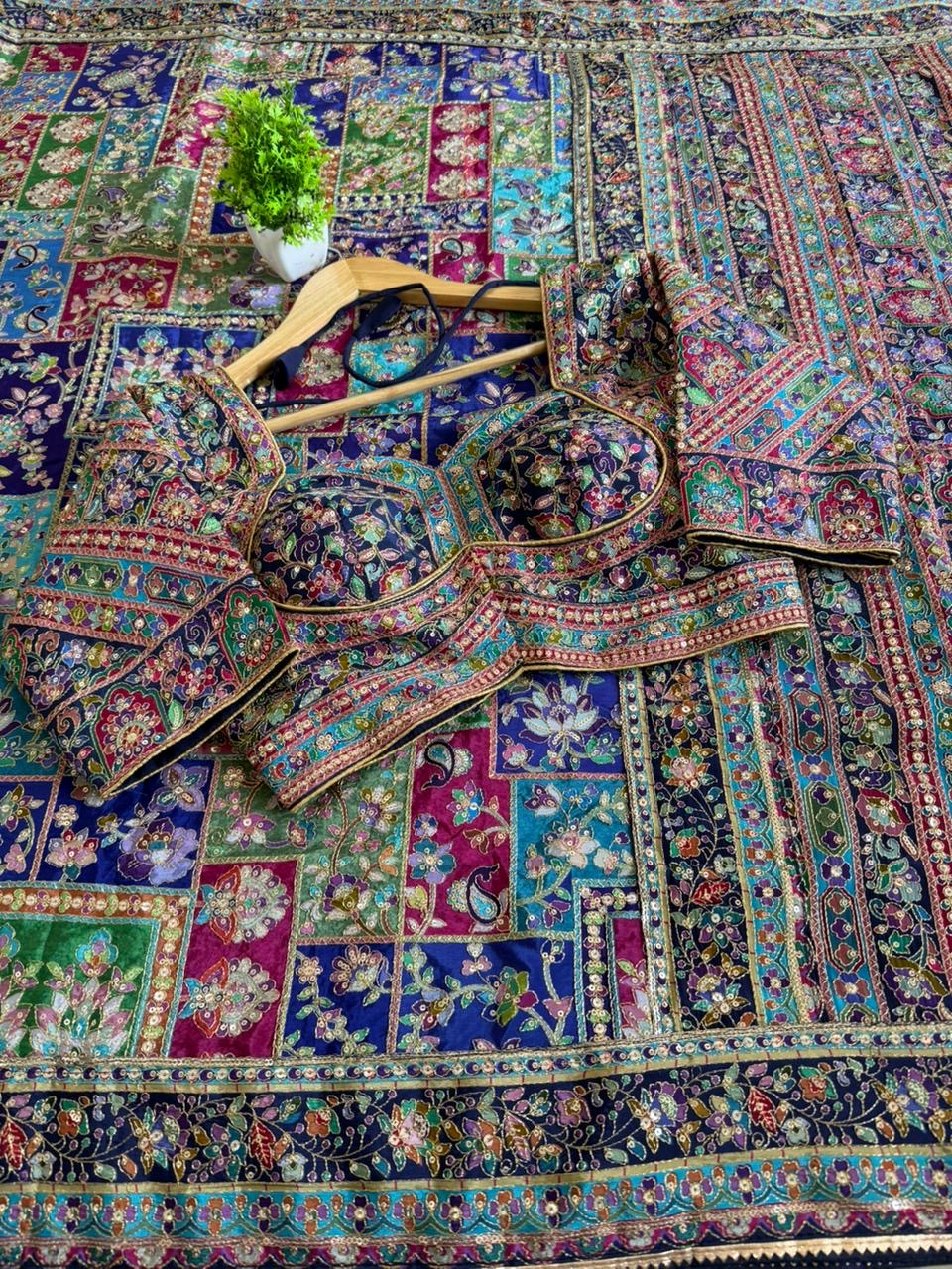 Pure Viscose Saree