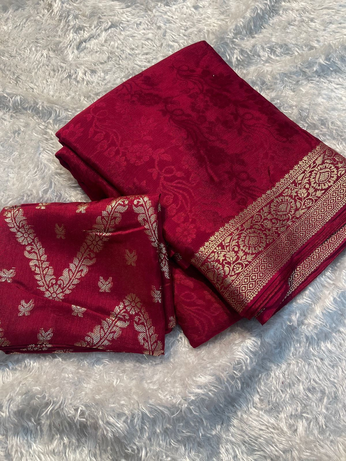 Viscose Chinon  saree