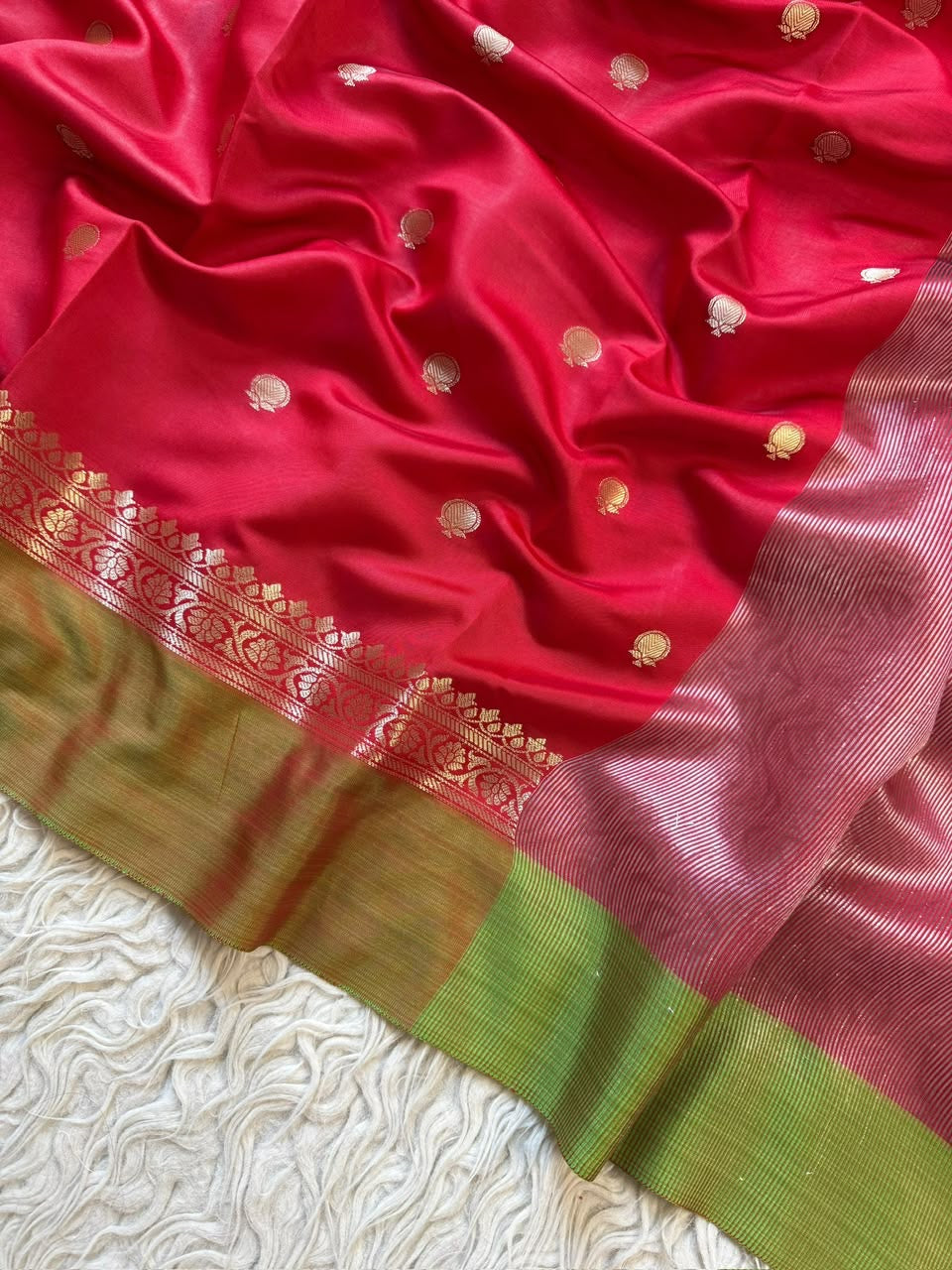 Banarasi semi katan soft zari