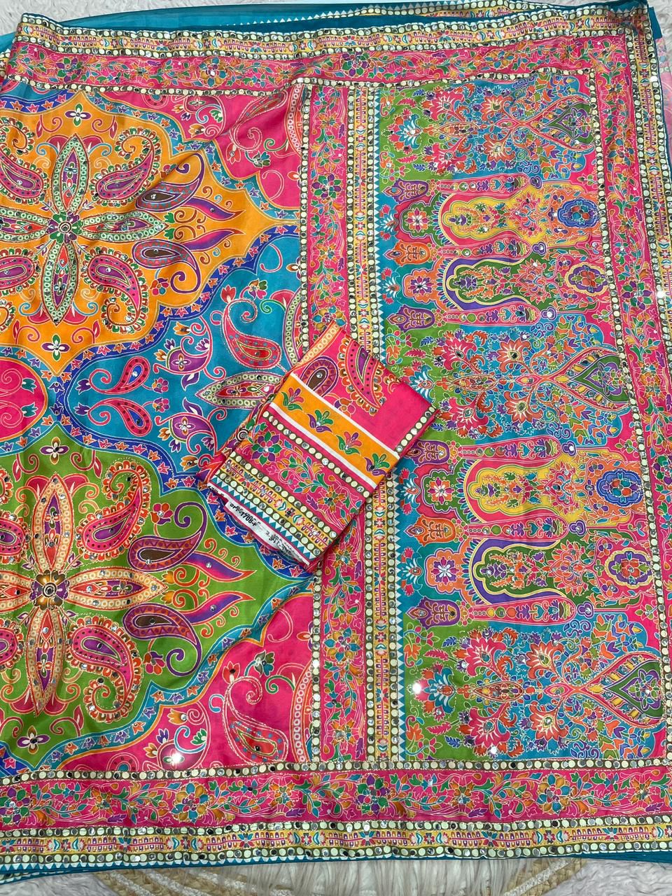 Soft Chinnon with beautiful print saree