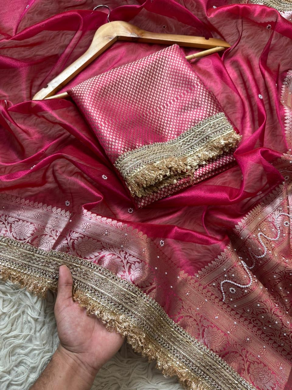 Banarasi maharani tissue