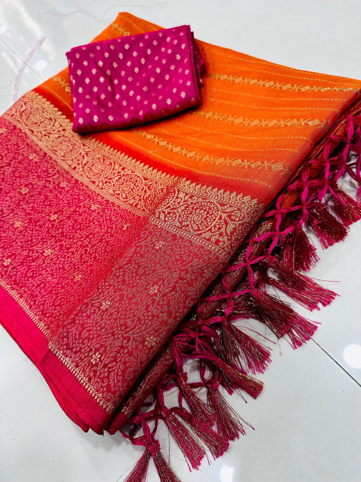 Semi dola saree