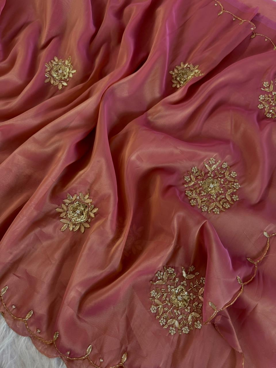 pure soft two tone tissue