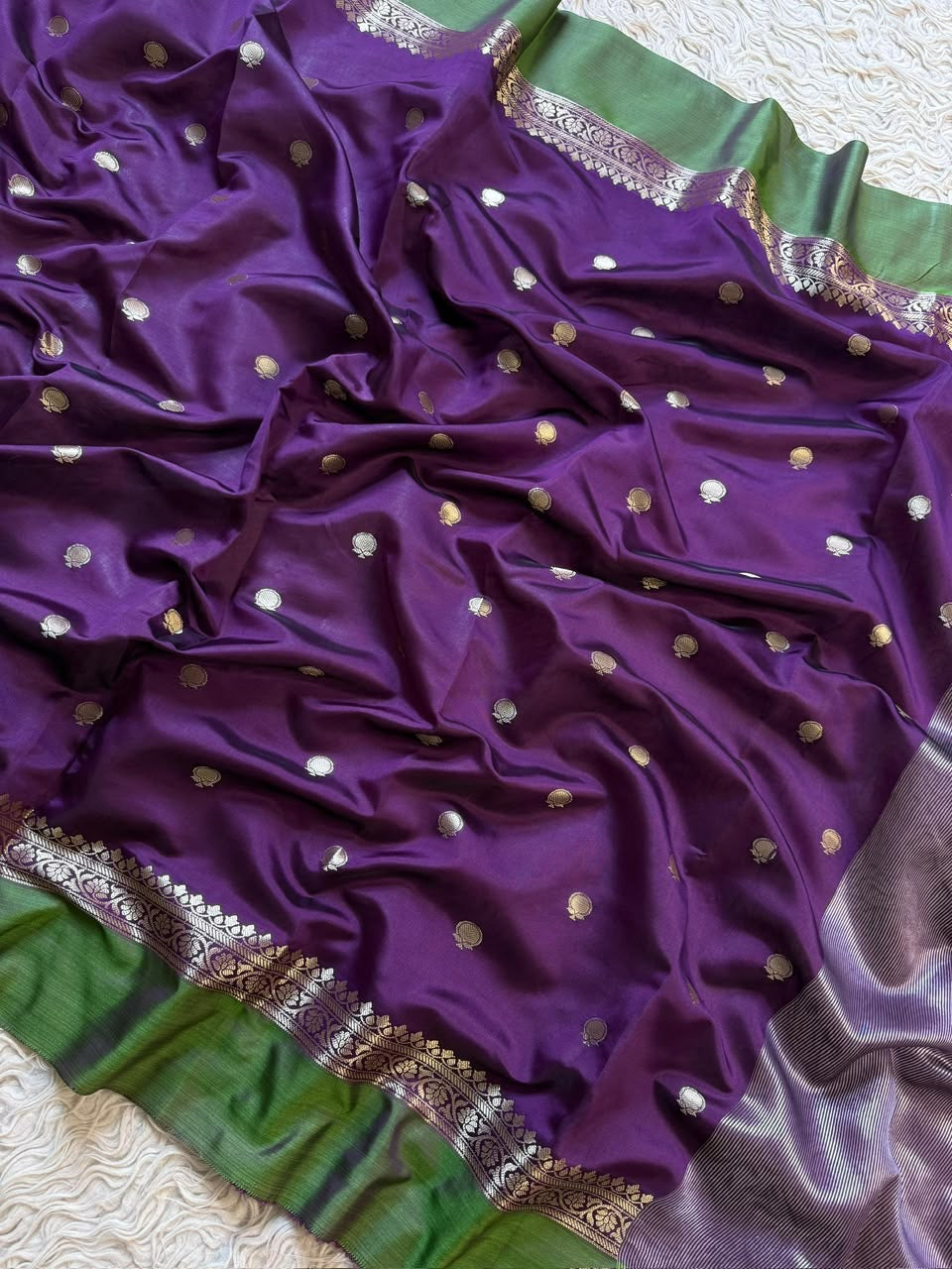 Banarasi semi katan soft zari