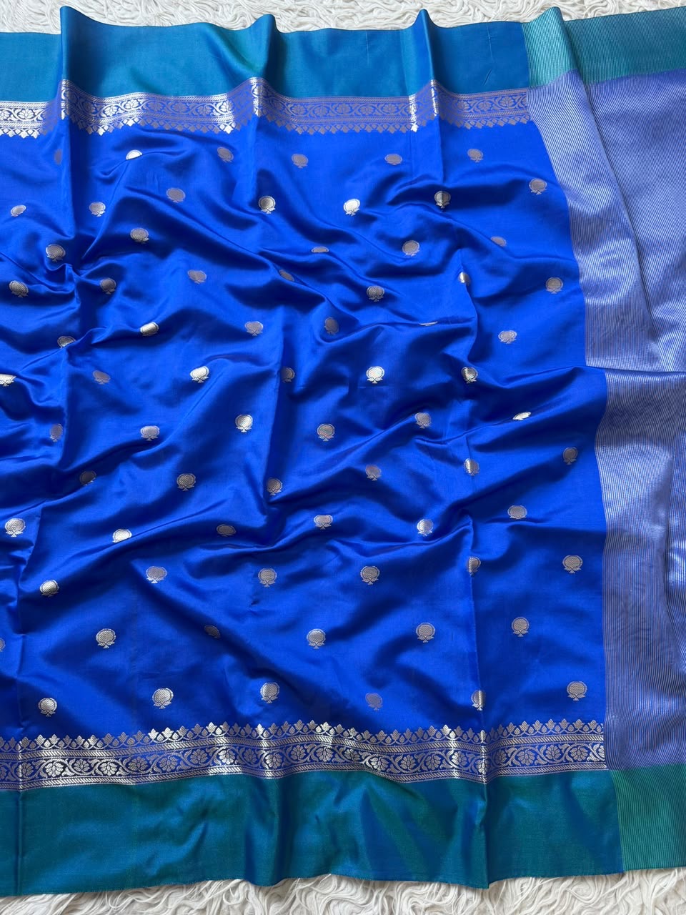 Banarasi semi katan soft zari