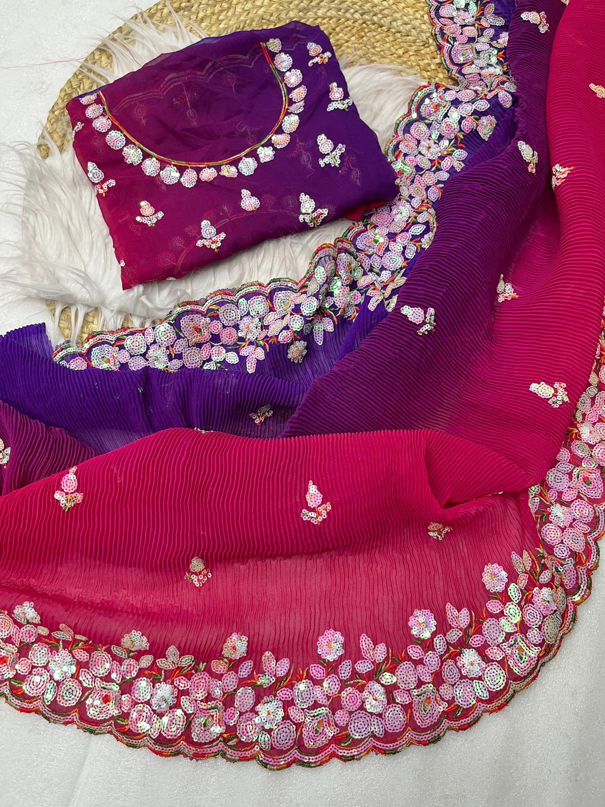 Pure Georgette Crushed Fabric Saree