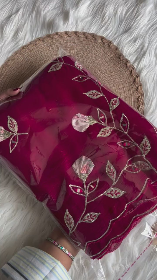 Premium soft Crunchy Crush Tissue Saree