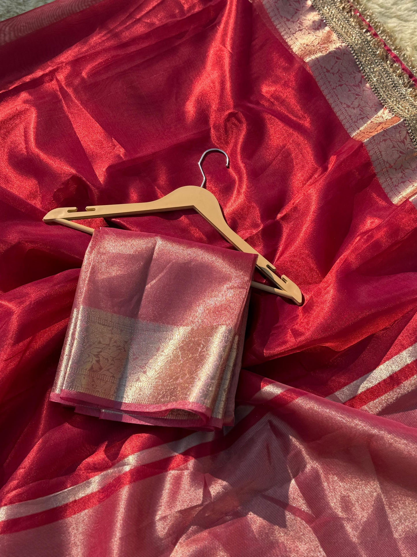 BANARASI SOFT BLOOD RED TISSUE SILK SAREE
